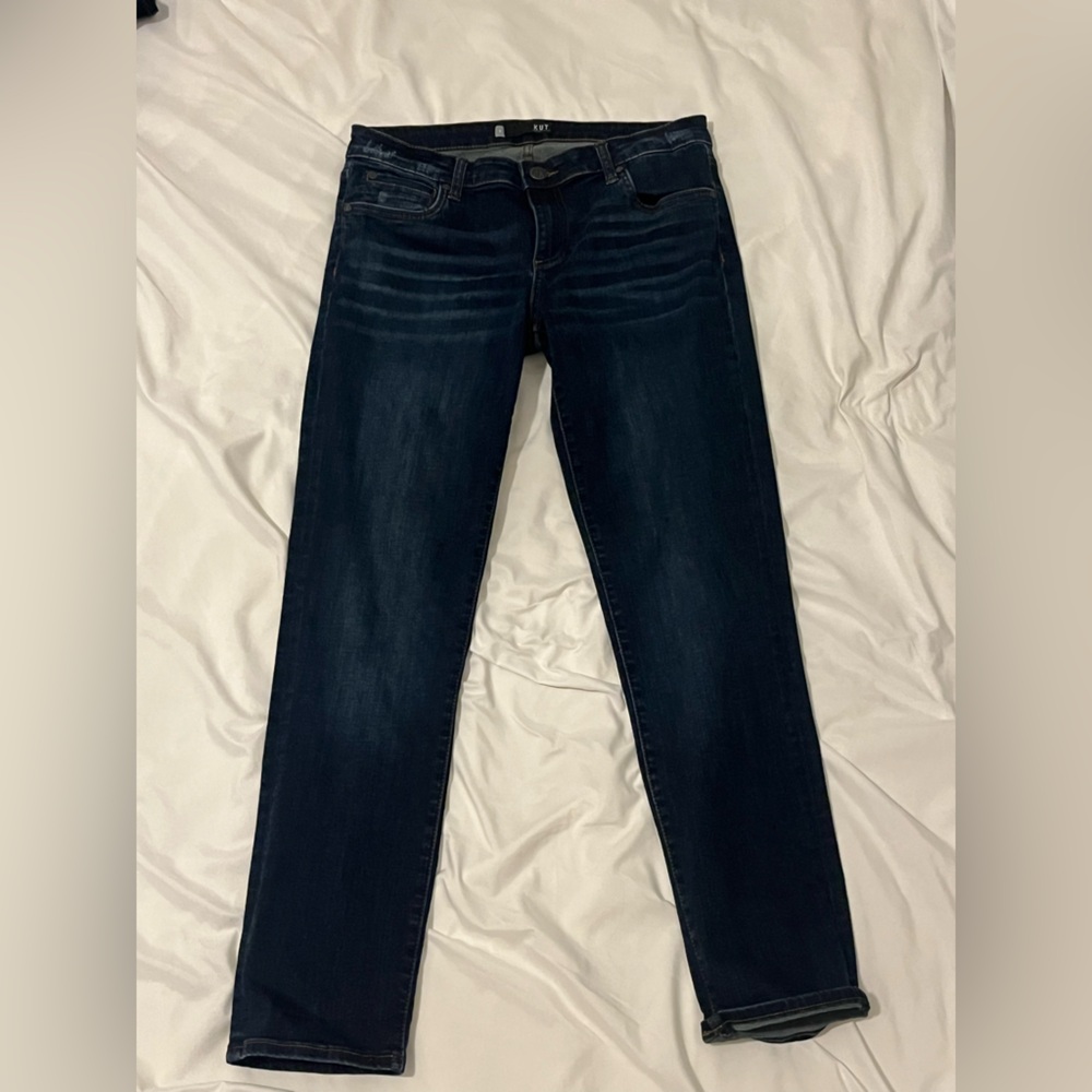 EUC Women's Dark Blue Jeans